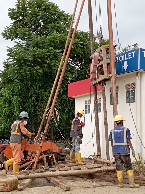 de51334e-6ef6-45d3-ab75-b7715a26e609